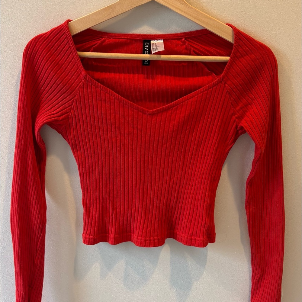 H&M Red Ribbed V-Neck Top